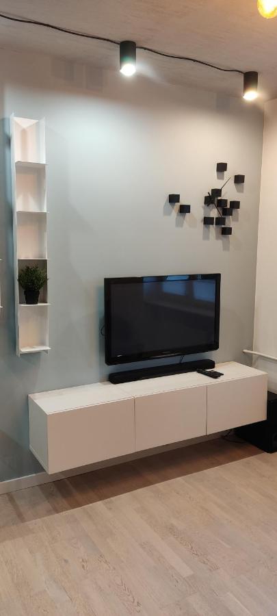 Be My Guest- Fontany Luxury Apartment Metro Wi-Fi Free Parking Zone Warsawa Bagian luar foto