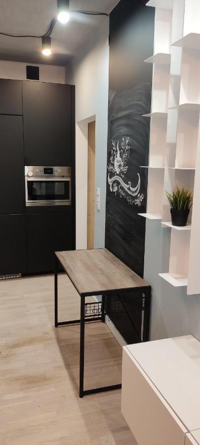 Be My Guest- Fontany Luxury Apartment Metro Wi-Fi Free Parking Zone Warsawa Bagian luar foto
