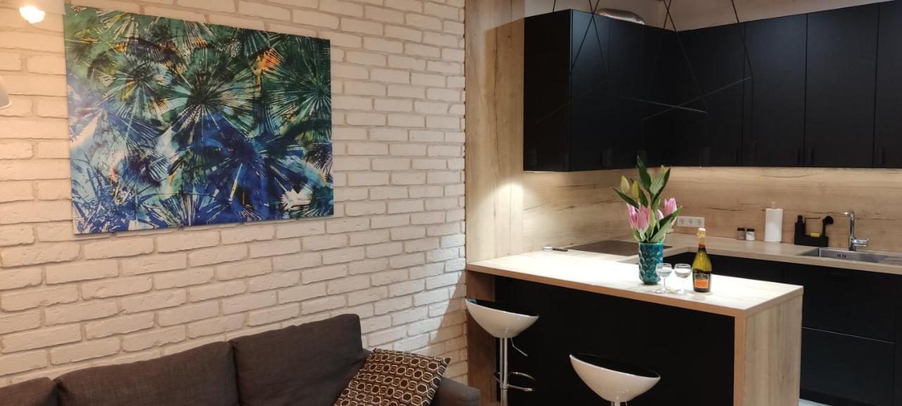 Be My Guest- Fontany Luxury Apartment Metro Wi-Fi Free Parking Zone Warsawa Bagian luar foto