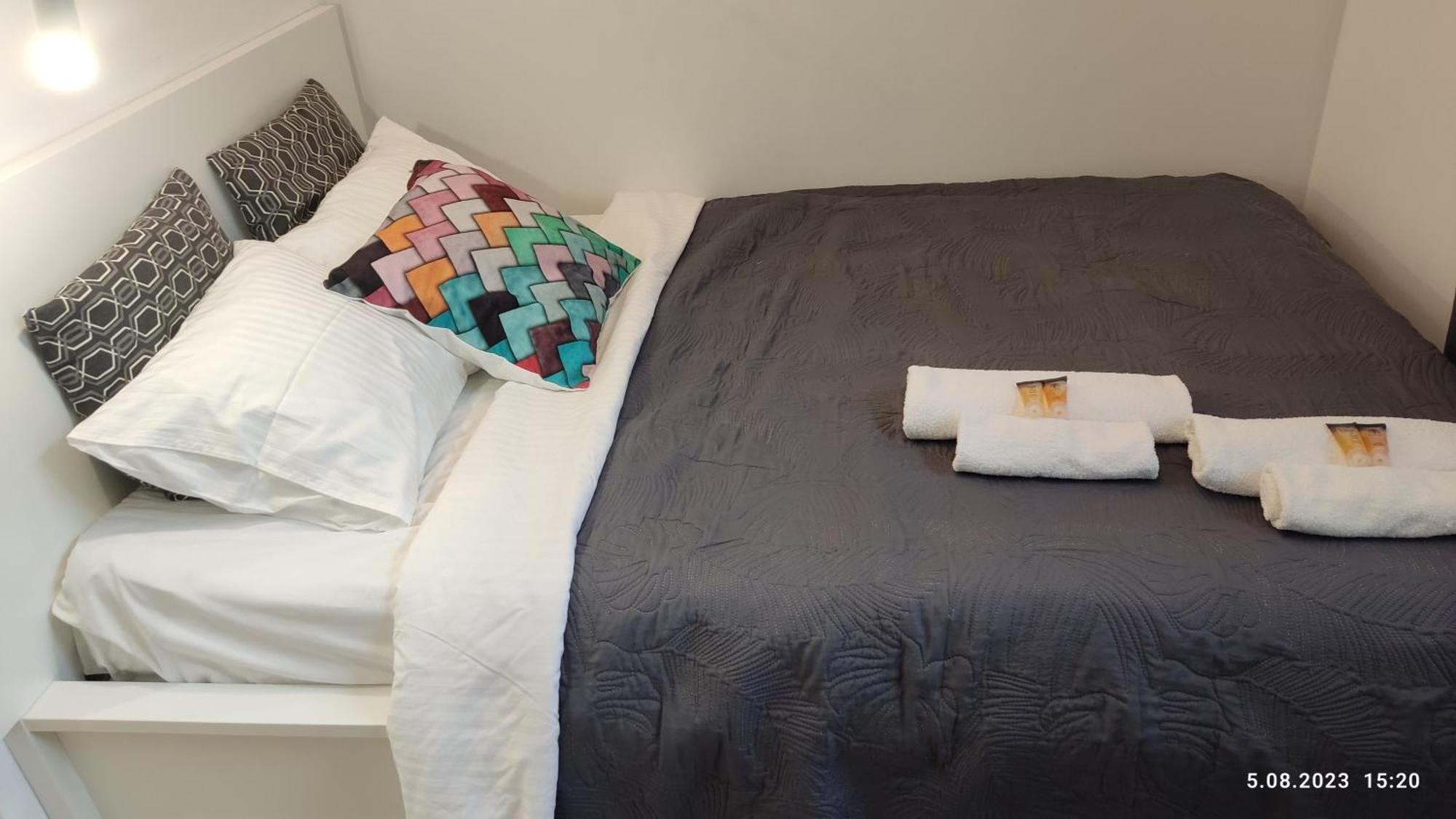 Be My Guest- Fontany Luxury Apartment Metro Wi-Fi Free Parking Zone Warsawa Bagian luar foto